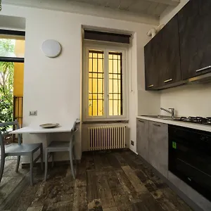 La Formaggeria Del Naviglio , Milano Italia