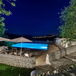 Relais Del Monte , Ragusa Italia